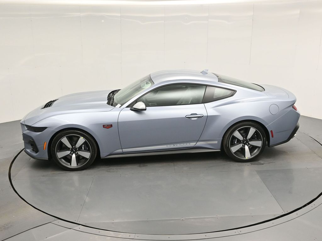 Vehicle image 37 of 55