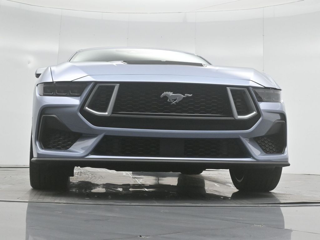 Vehicle image 6 of 55