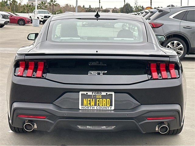 Vehicle image 5 of 43