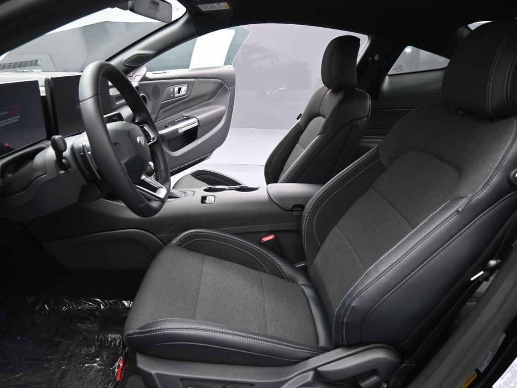 Vehicle image 41 of 50