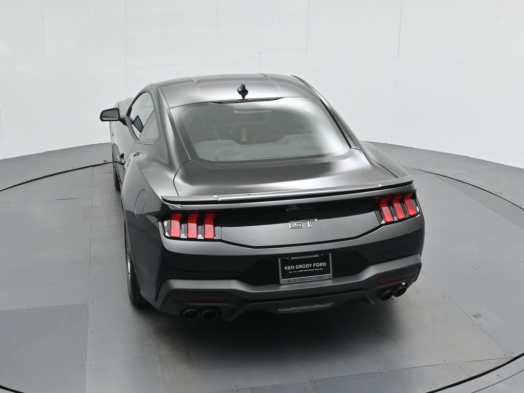 Vehicle image 31 of 50
