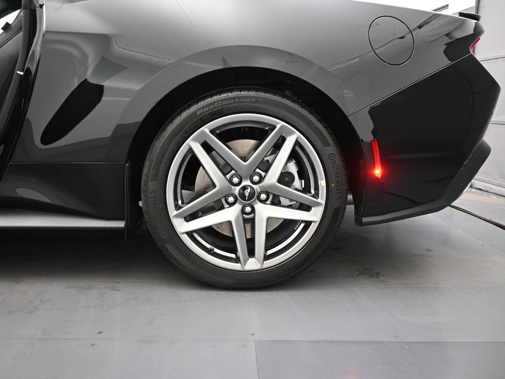 Vehicle image 48 of 50
