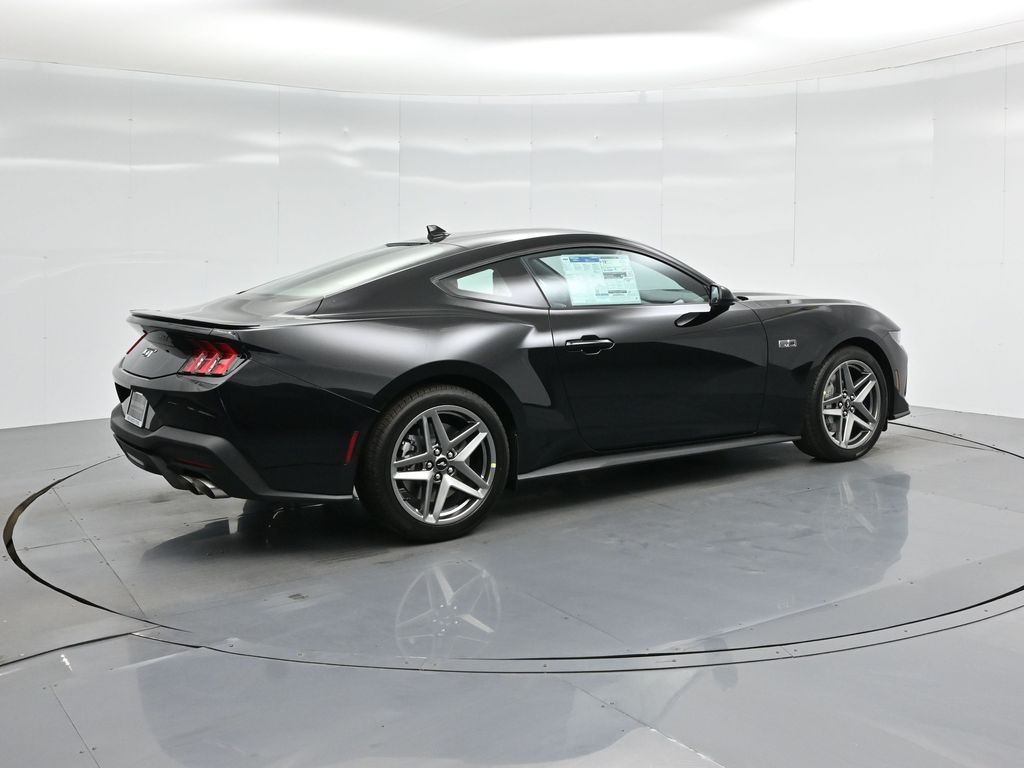 Vehicle image 26 of 50