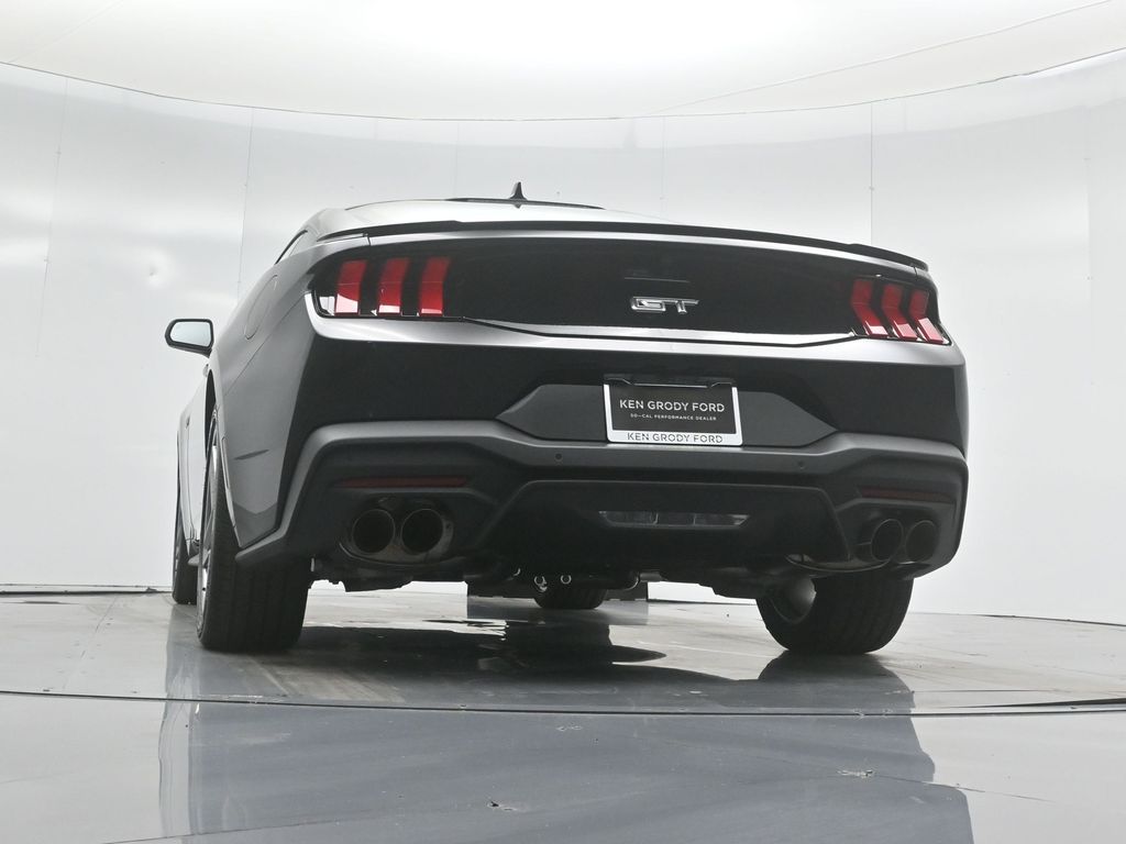 Vehicle image 29 of 50