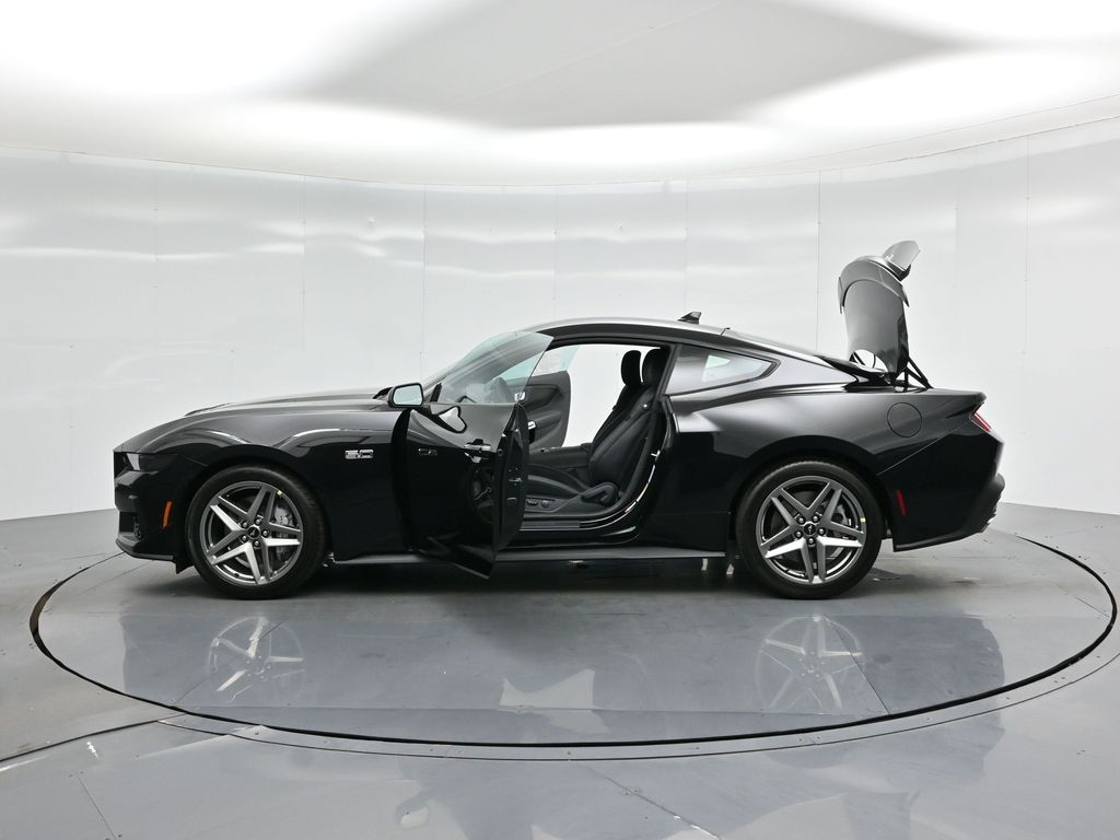 Vehicle image 36 of 50