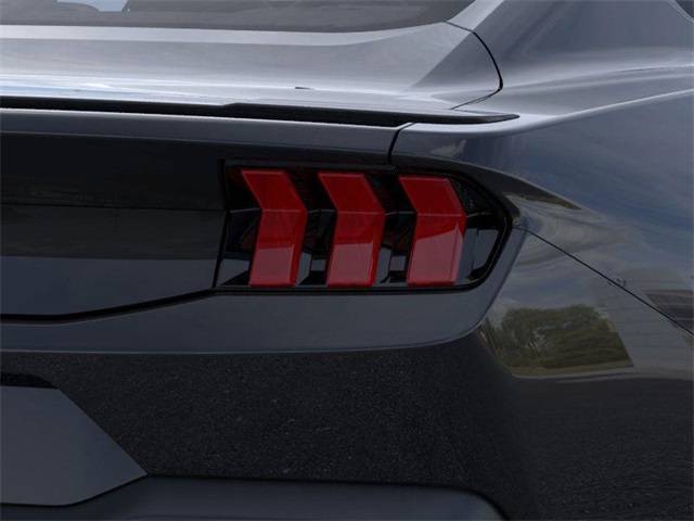 Vehicle image 21 of 22