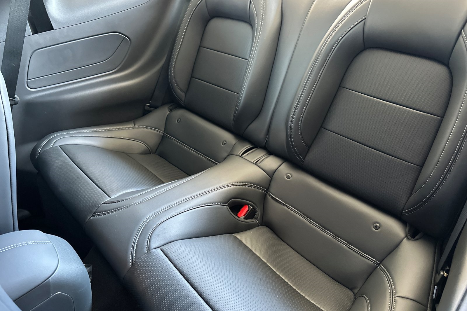 Vehicle image 11 of 31