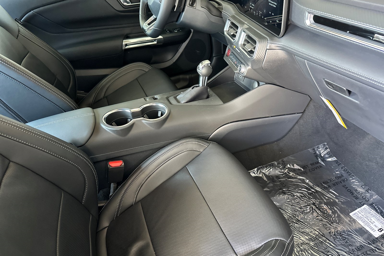 Vehicle image 26 of 31