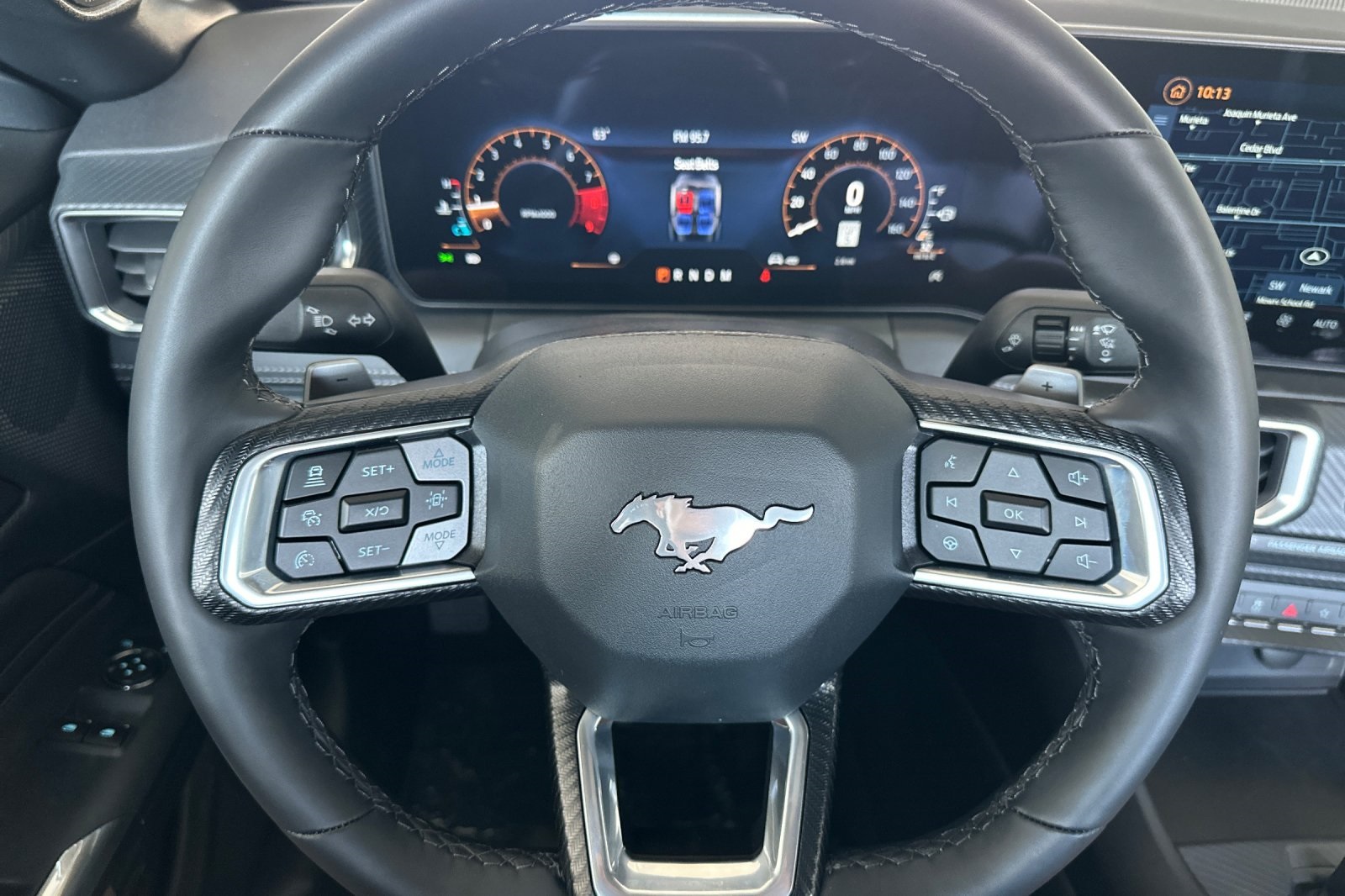 Vehicle image 14 of 31