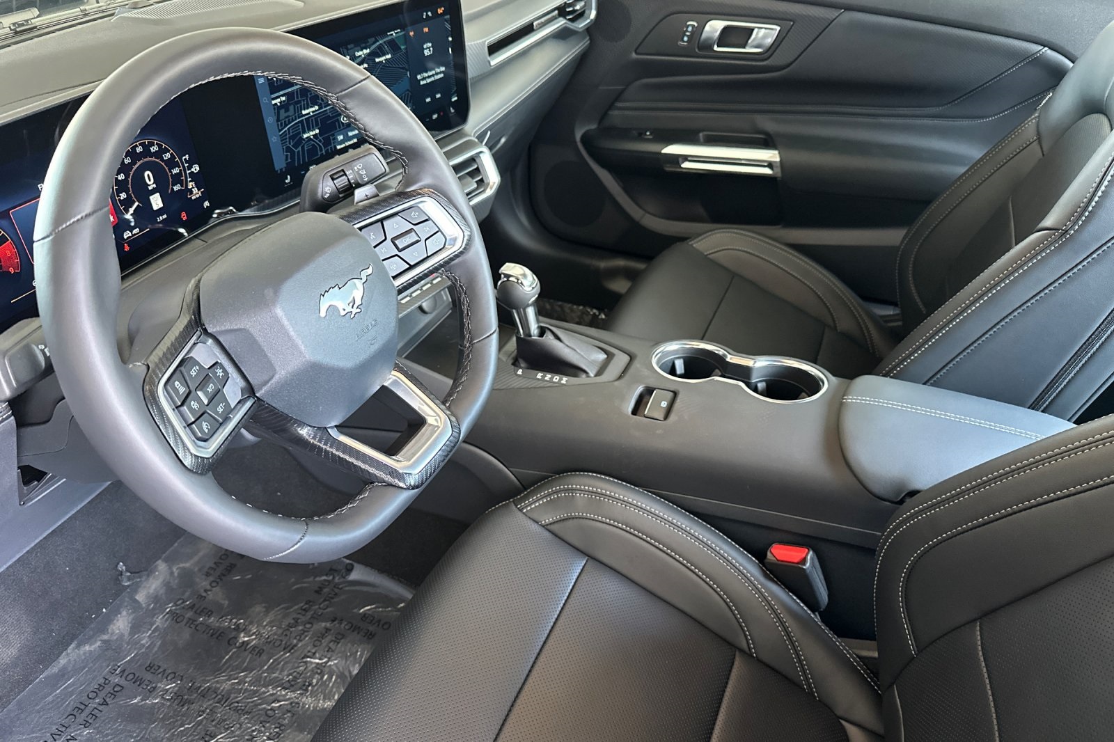 Vehicle image 25 of 31