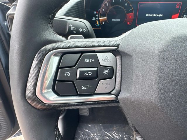 2025 Ford Mustang GT Image 11 of 15