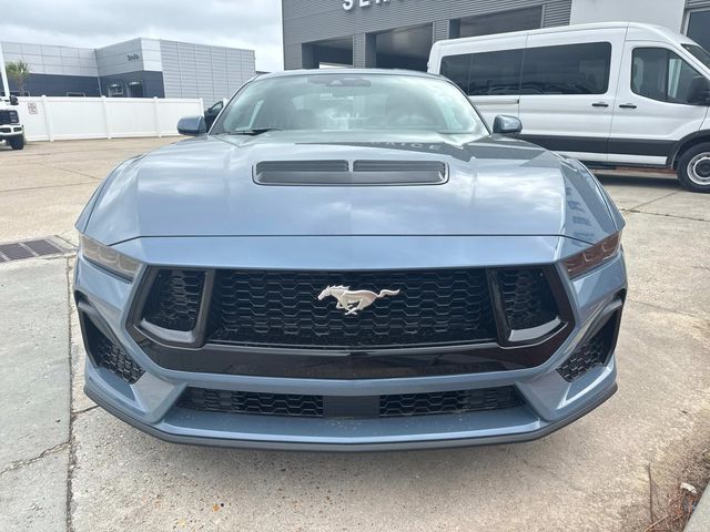 2025 Ford Mustang GT Image 14 of 15