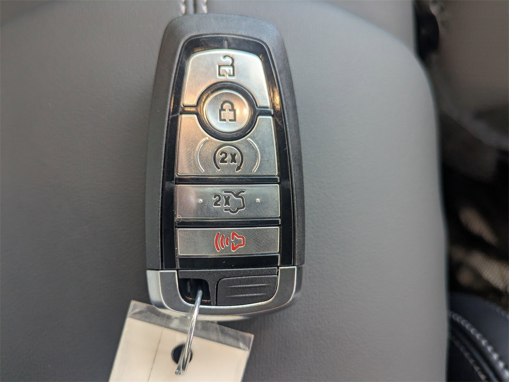 2025 Ford Mustang GT Premium Image 15 of 22