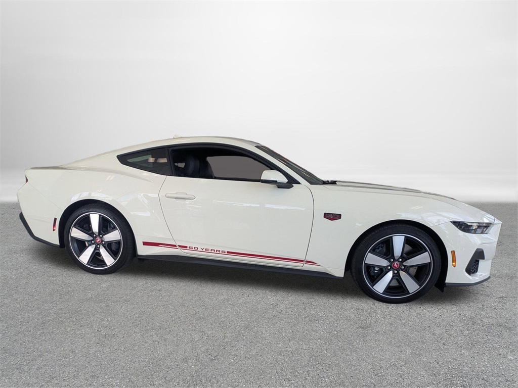 2025 Ford Mustang GT Premium Image 4 of 22