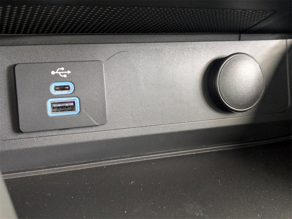 2025 Ford Mustang GT Premium Image 19 of 22