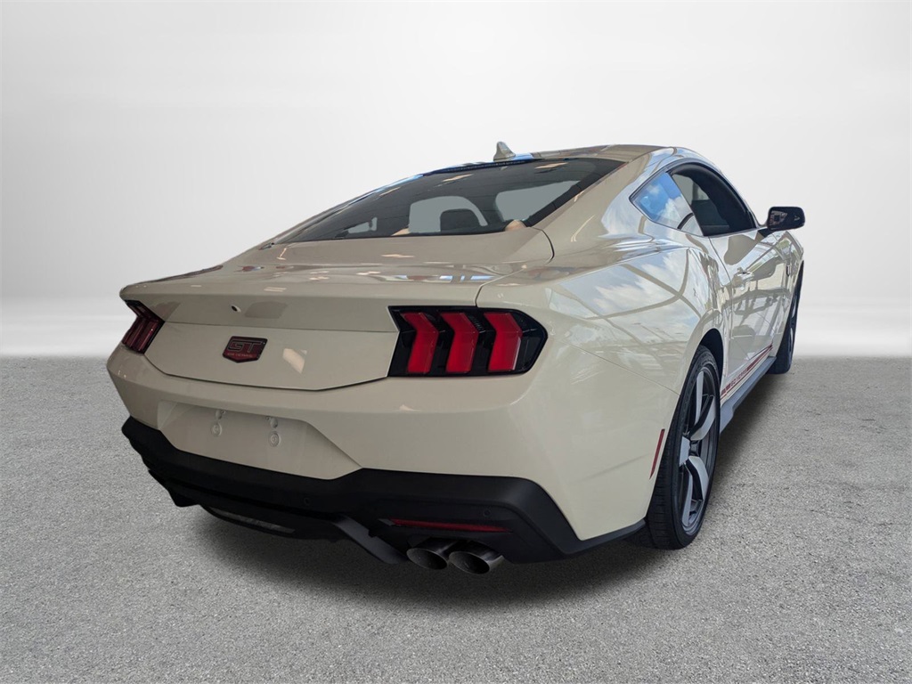 2025 Ford Mustang GT Premium Image 5 of 22