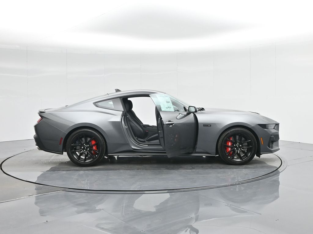 Vehicle image 21 of 54