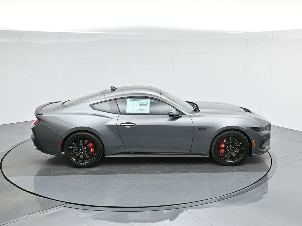 Vehicle image 19 of 54
