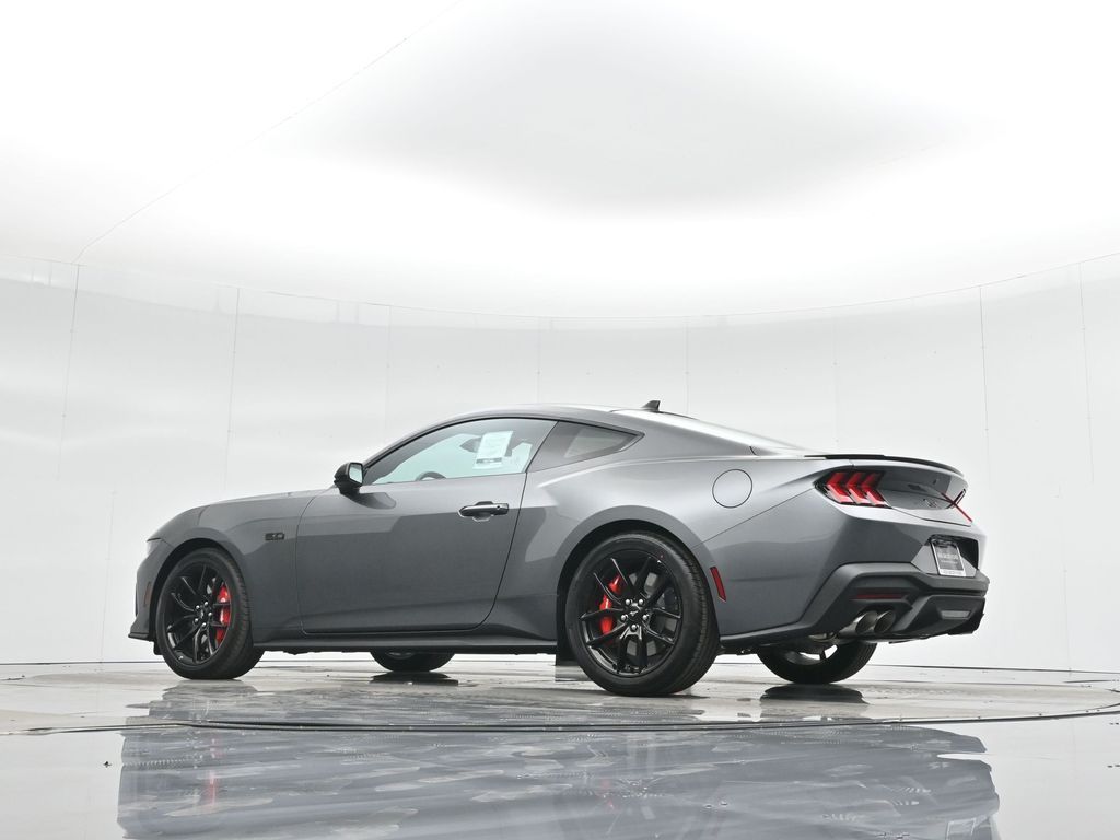 Vehicle image 33 of 54