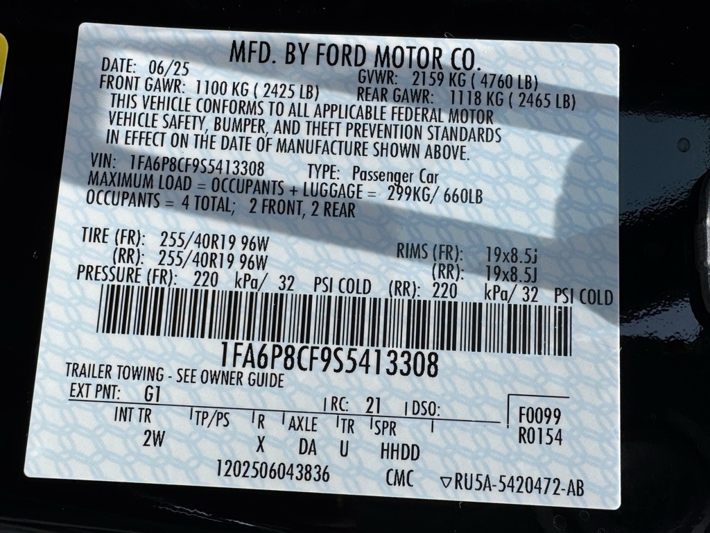 2025 Ford Mustang GT Image 27 of 32