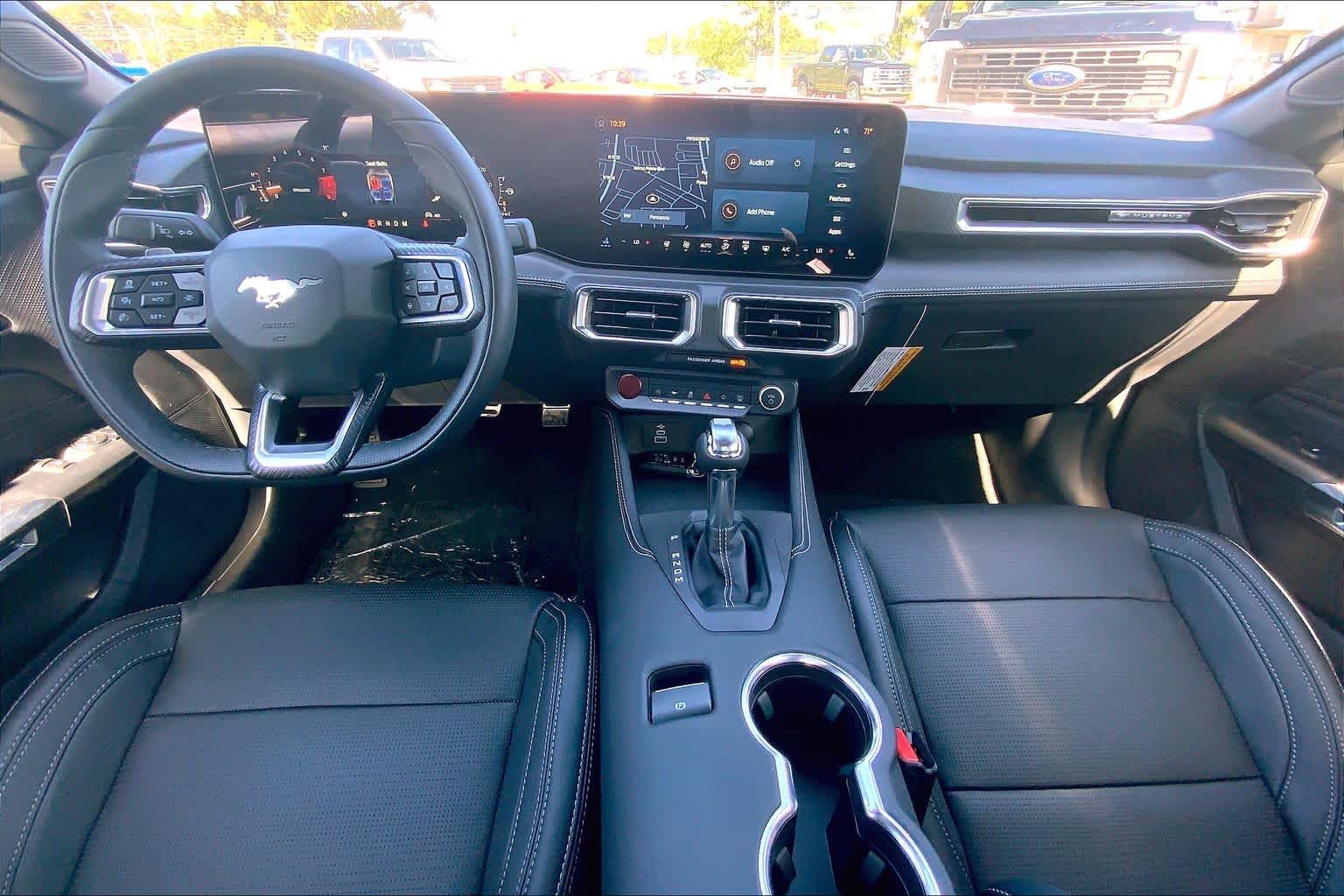 2025 Ford Mustang GT Image 9 of 16