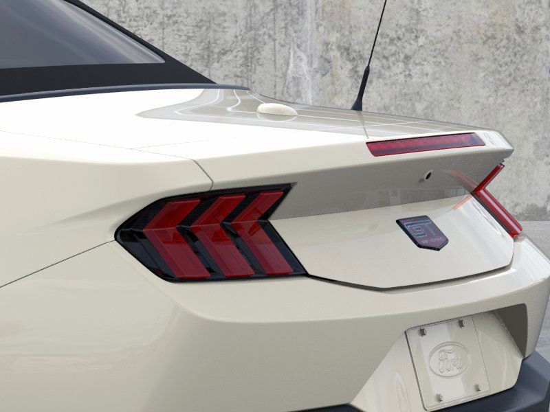 Vehicle image 22 of 25