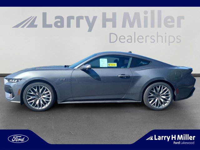 2025 Ford Mustang GT Premium Image 9 of 34