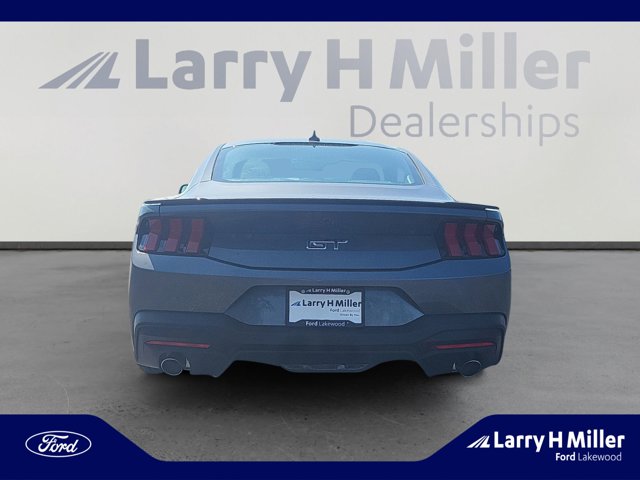 2025 Ford Mustang GT Premium Image 6 of 34