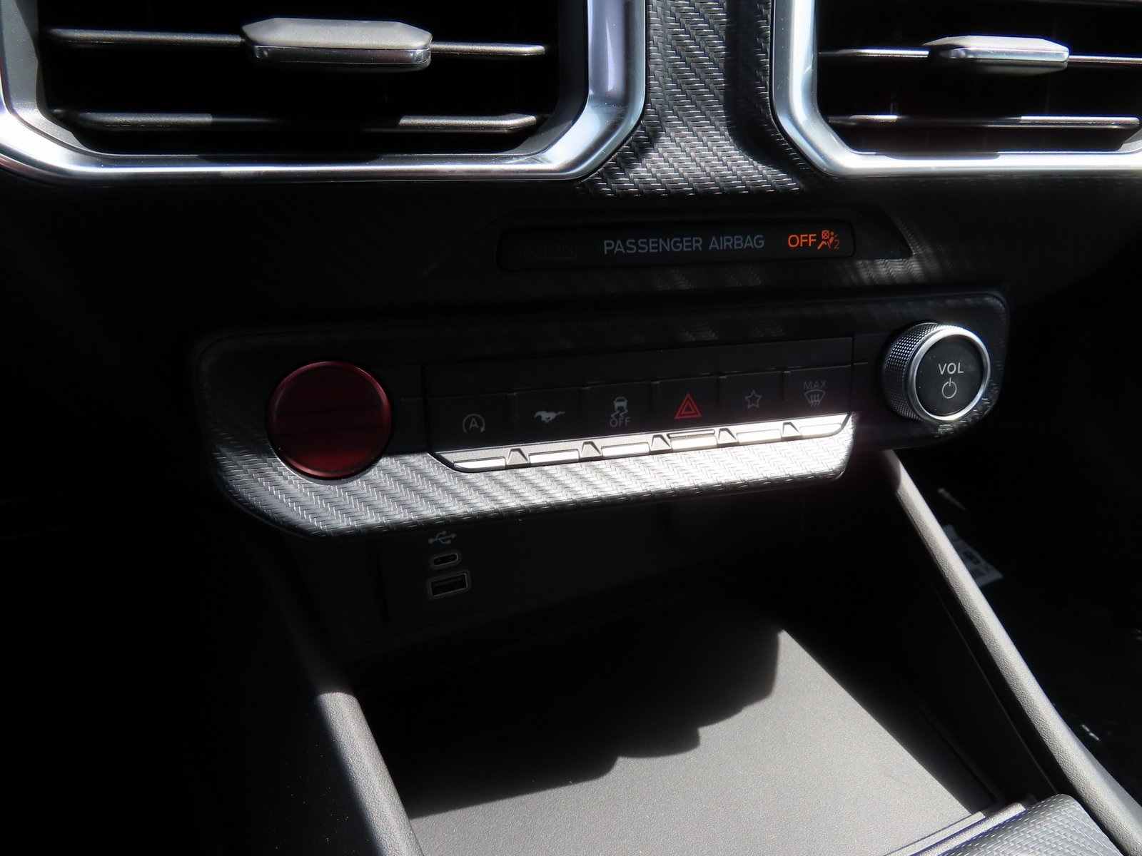 Vehicle image 20 of 41