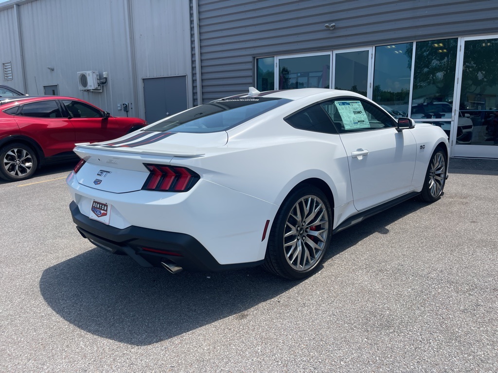 Vehicle image 5 of 33