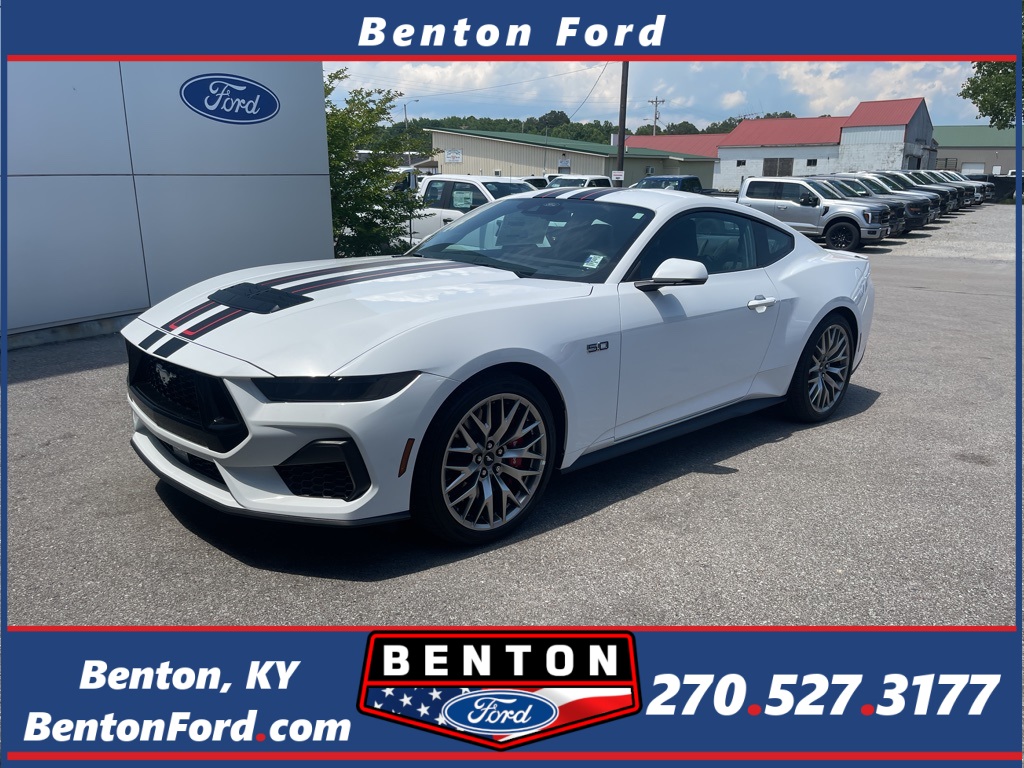 Vehicle image 2 of 33