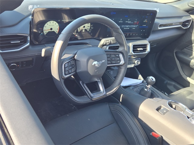 2025 Ford Mustang GT Premium Image 10 of 15
