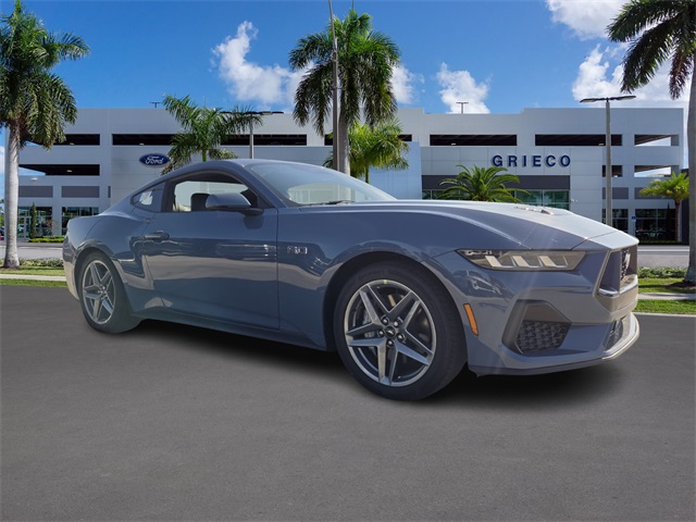 2025 Ford Mustang GT Premium Image 3 of 15