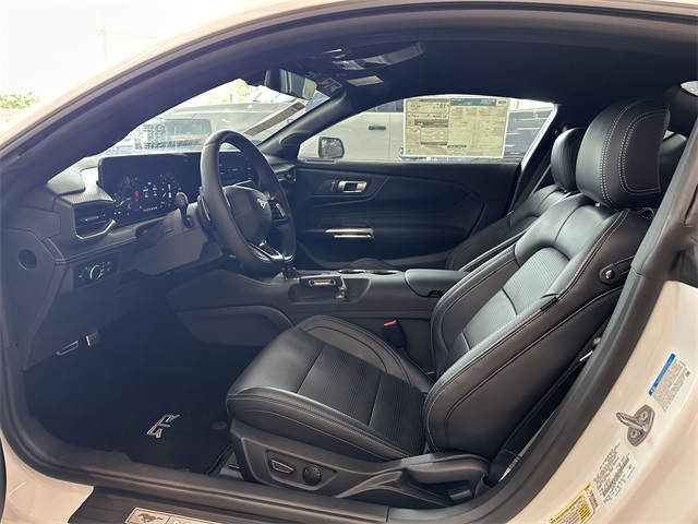 Vehicle image 19 of 45