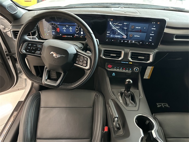 Vehicle image 14 of 45