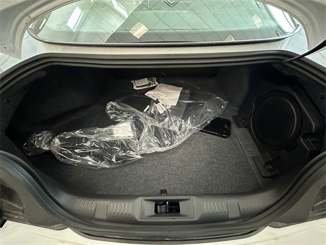 Vehicle image 42 of 45