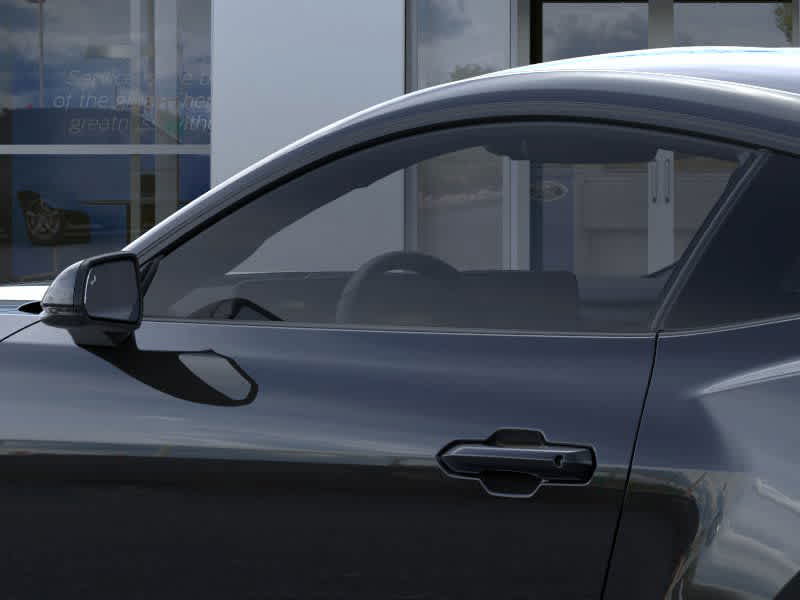 Vehicle image 13 of 22