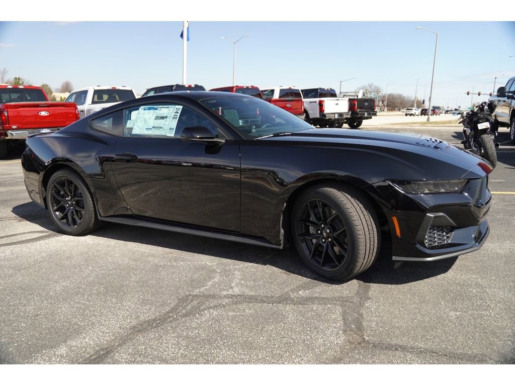 Vehicle image 5 of 26