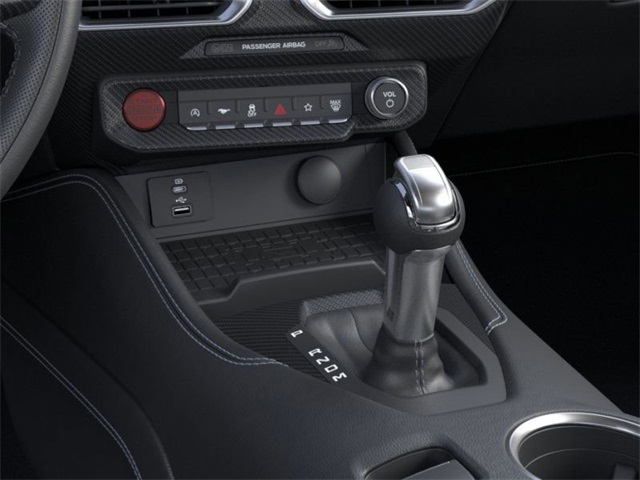 Vehicle image 17 of 22