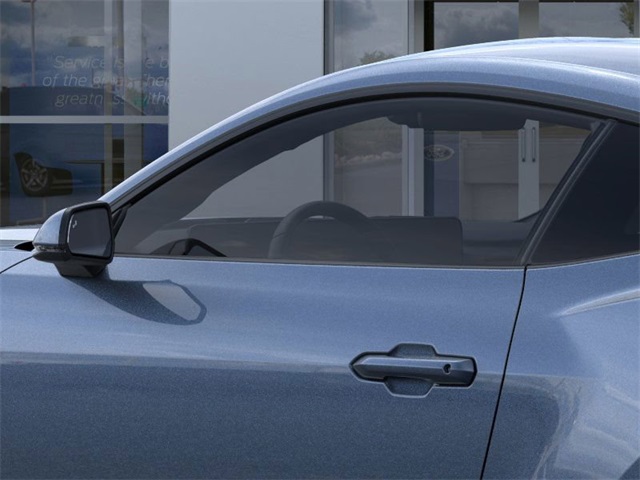 Vehicle image 18 of 22