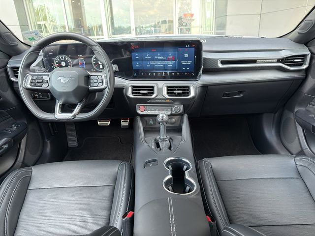 2025 Ford Mustang GT Premium Image 15 of 35