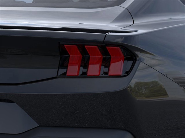Vehicle image 11 of 22