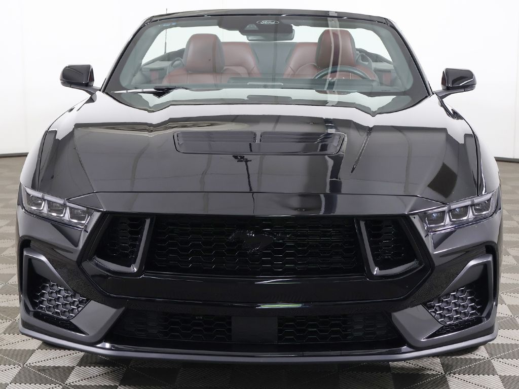 2025 Ford Mustang GT Premium Image 2 of 48