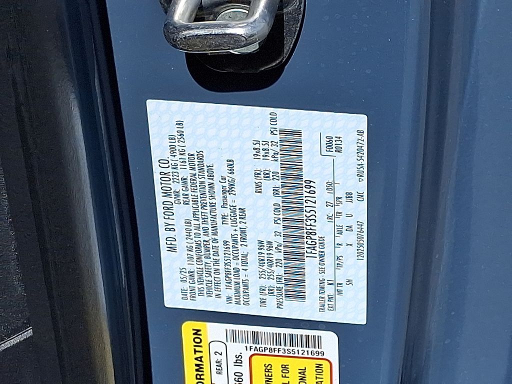 Vehicle image 8 of 10