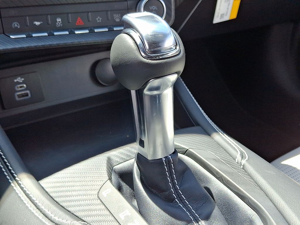 Vehicle image 7 of 10