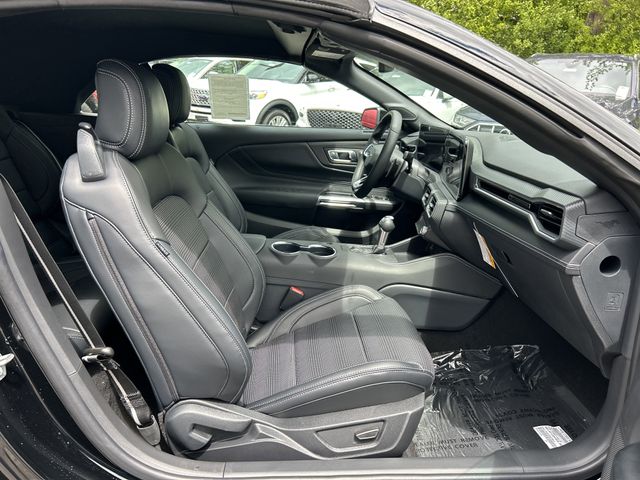 Vehicle image 27 of 33