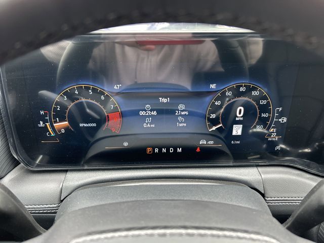 Vehicle image 19 of 33