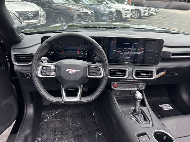 Vehicle image 10 of 33