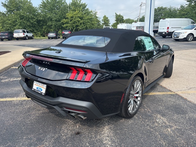 Vehicle image 3 of 28