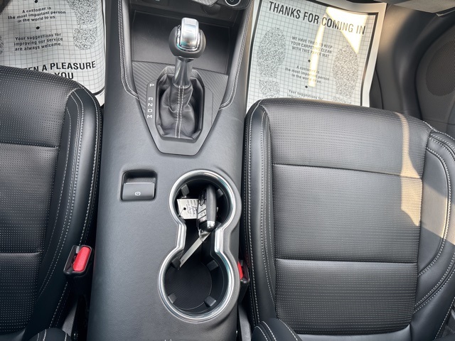 Vehicle image 22 of 28